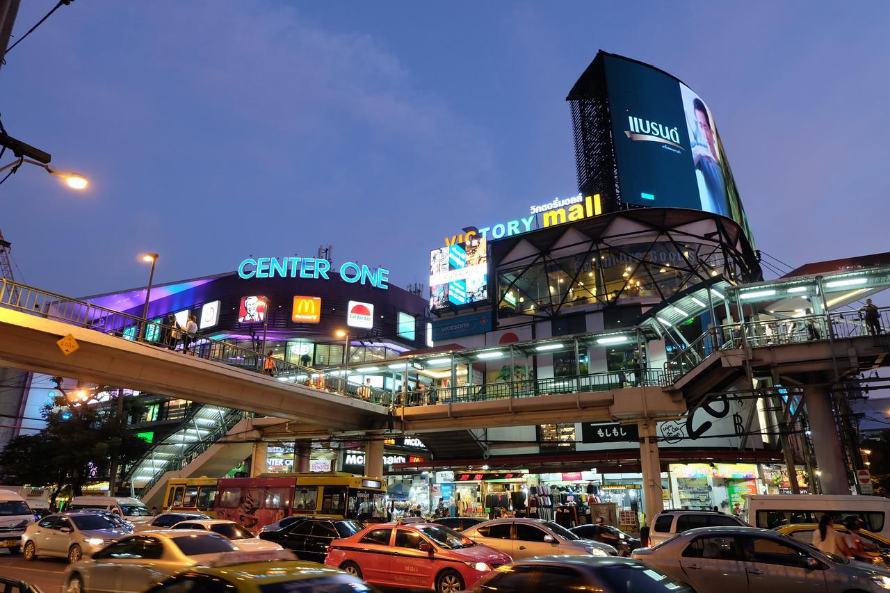 Baan Paan Sook Unitato Vandrarhem Bangkok Exteriör bild